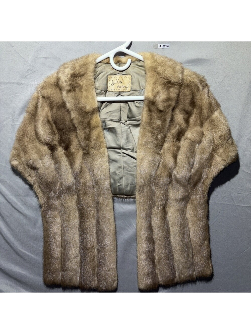 Vintage! IJ. Fox Boston Mink Wrap/Shawl - Womens Size M - 24" Across - Gorgeous!